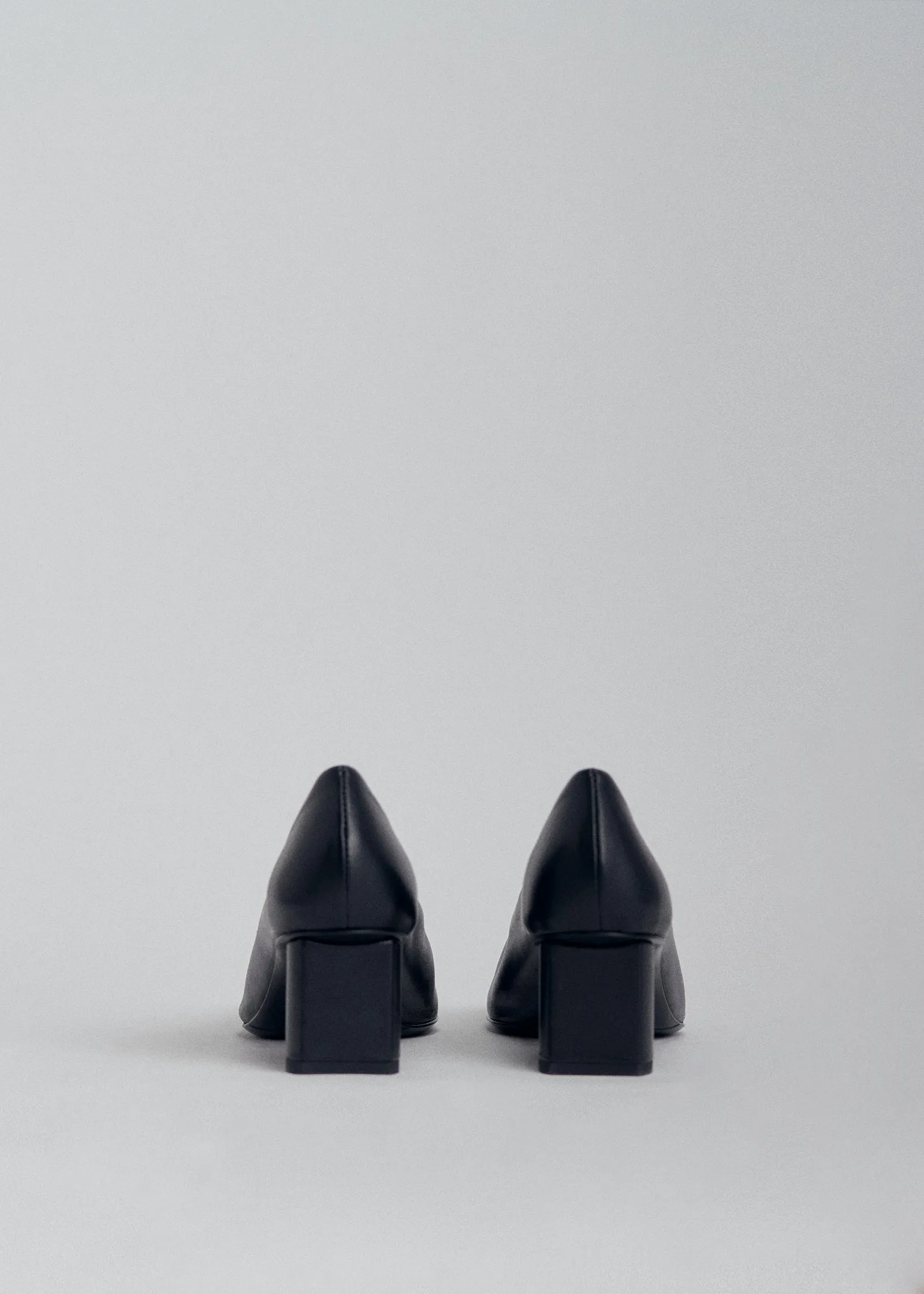 Round Toe Pump in Black sold by CO product image thumbnail 4