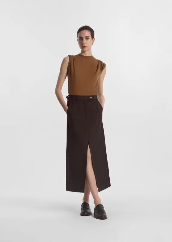 Tailored Front-Slit Midi Skirt in Linen - Chocolate made by CO
