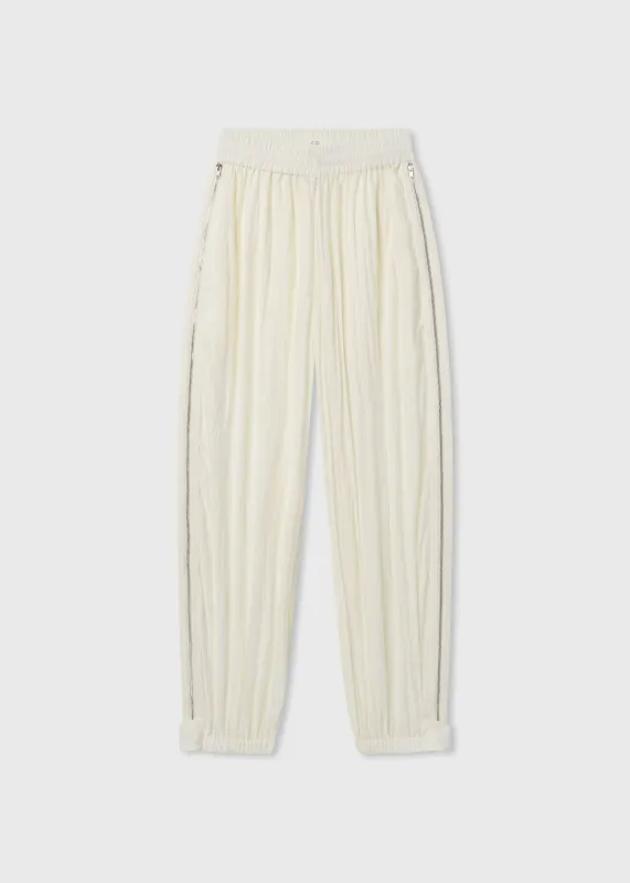 Articulated Vented Pant in Wrinkled Nylon - Milk made by CO