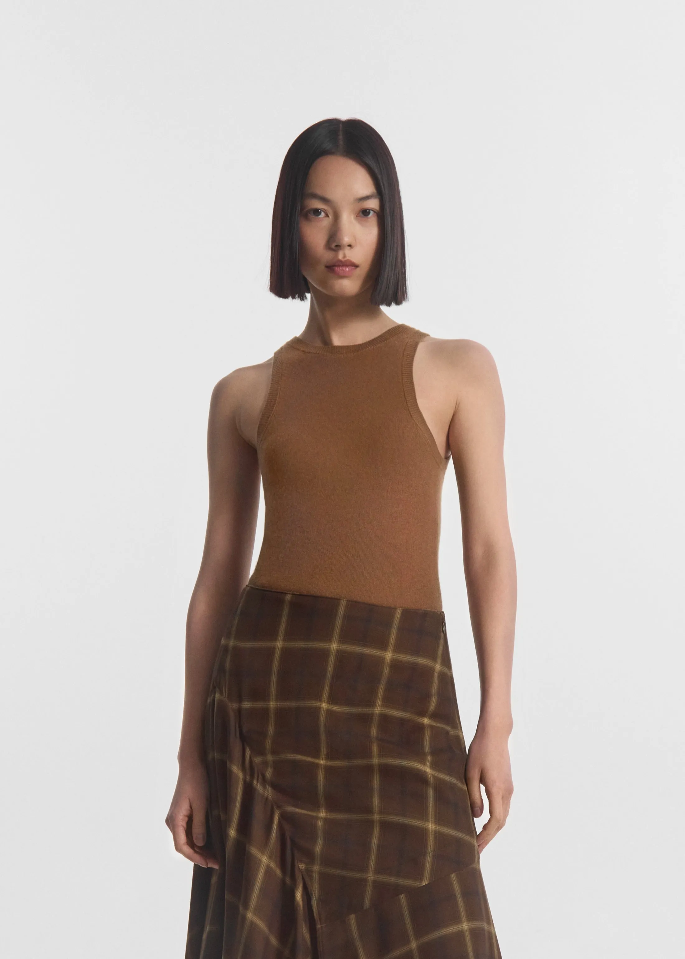 Tank Top in Fine Cashmere - Ginger sold by CO