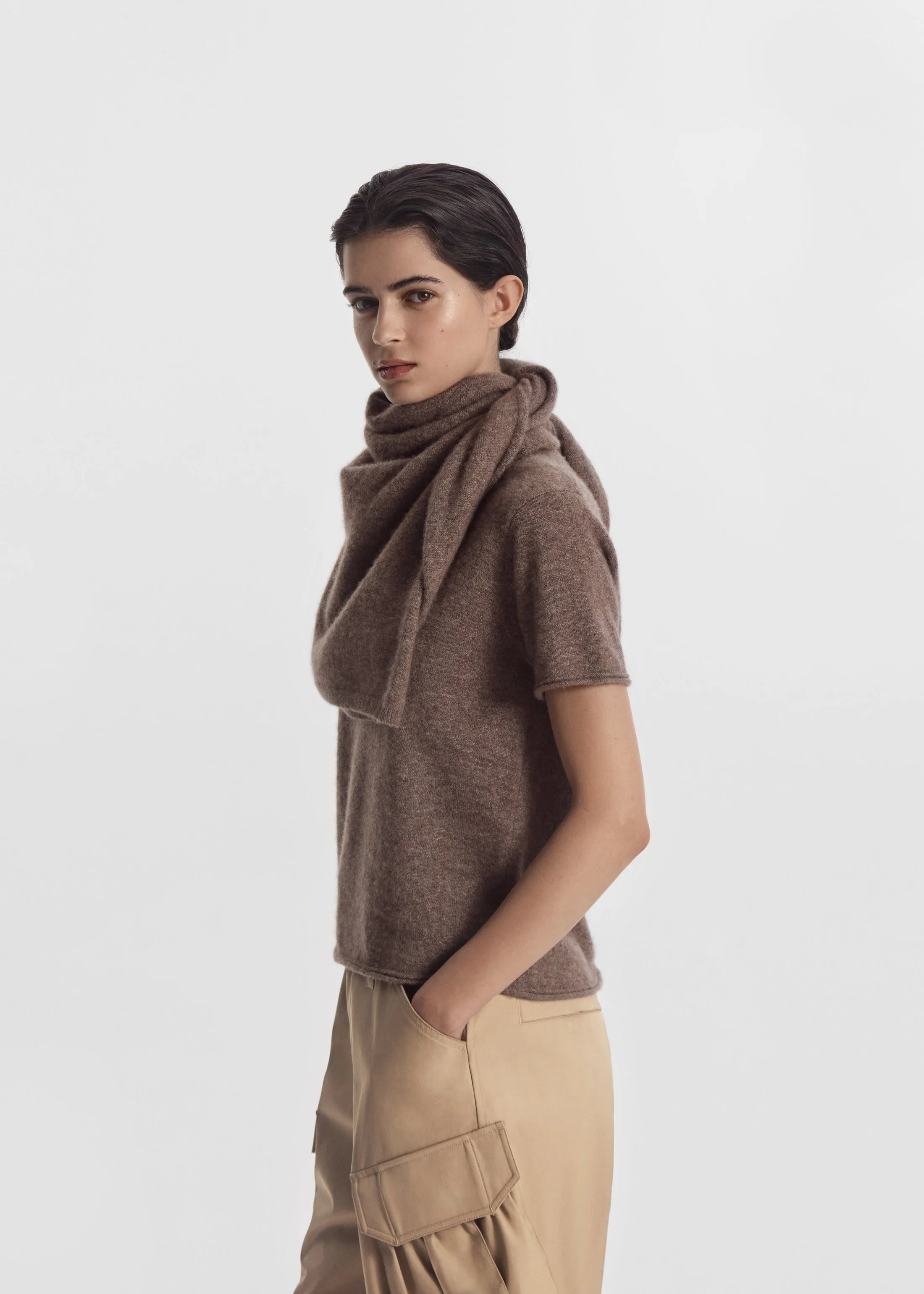 Short Sleeve T-Shirt in Cashmere Silk - Hazelnut sold by CO product image thumbnail 3