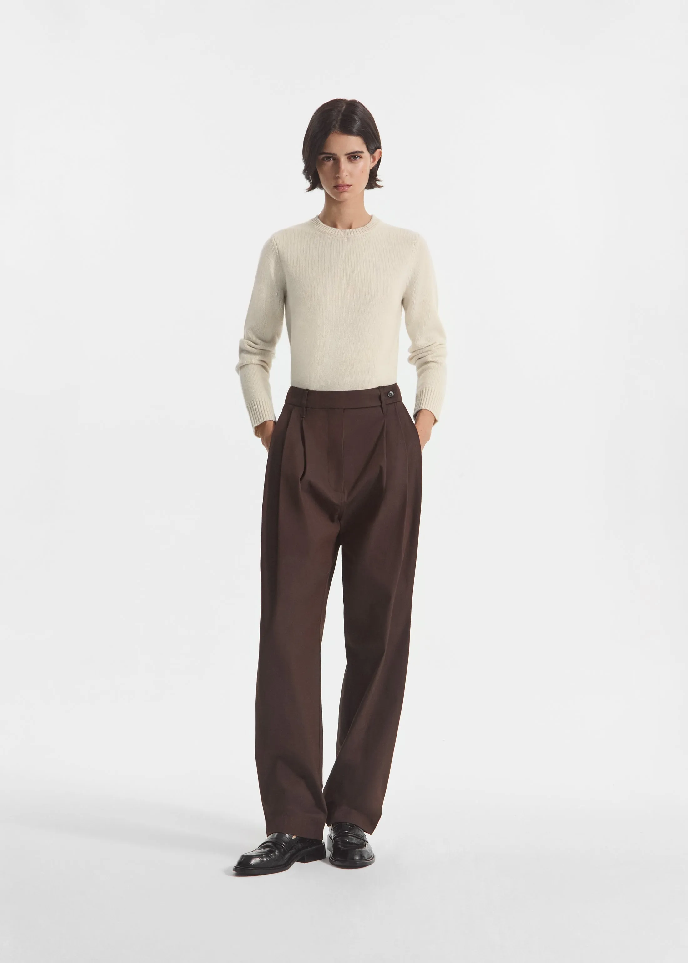 Wide Leg Pleated Pant in Linen - Chocolate sold by CO