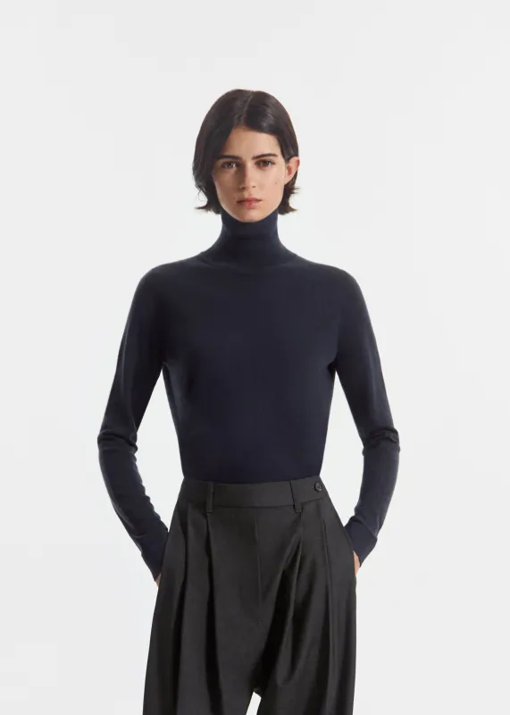 Slim Turtleneck in Fine Cashmere - Nocturne made by CO