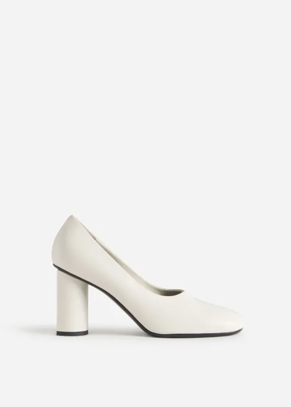 Block Heel in Stretch Leather - Ivory made by CO