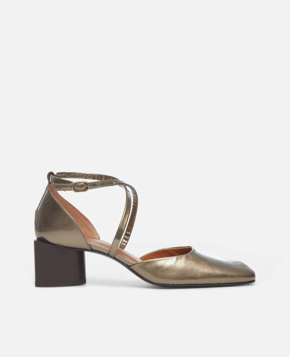 Isabel Mary Jane sold by COCLICO