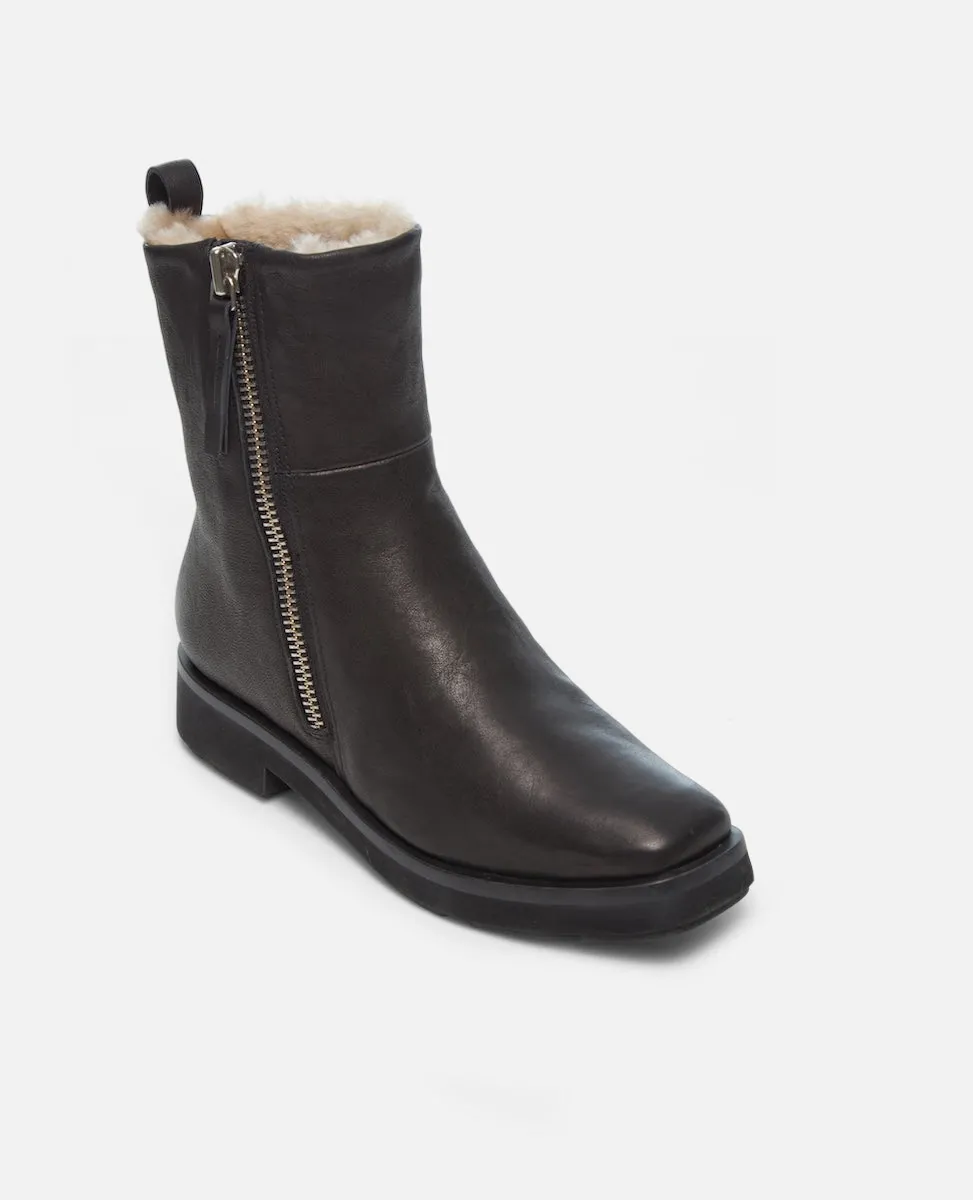 Lumin Shearling Boot sold by COCLICO product image thumbnail 2