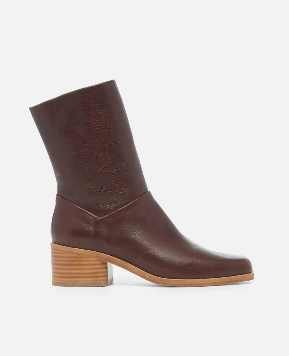 Air Boot sold by COCLICO