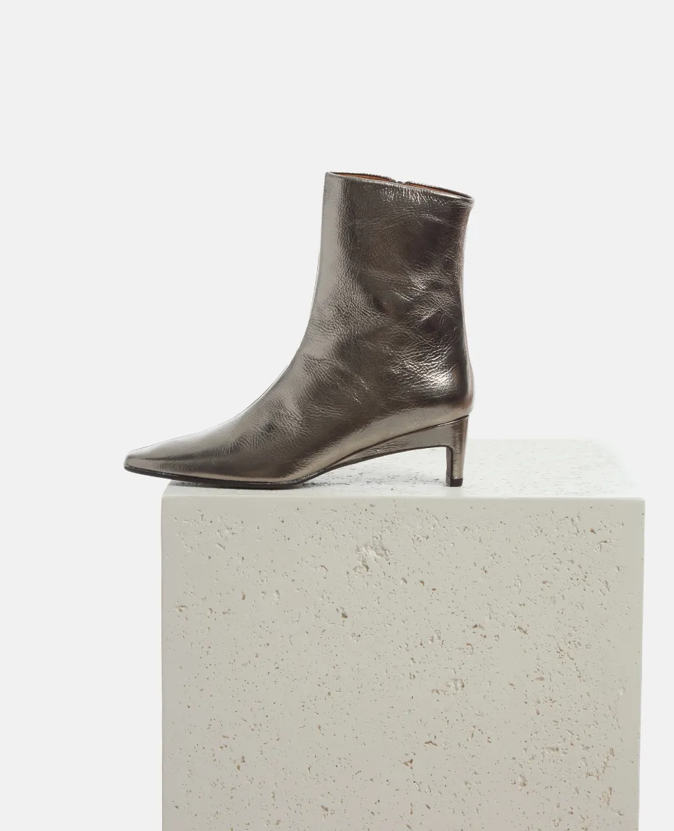 Sam Boot sold by COCLICO product image thumbnail 4