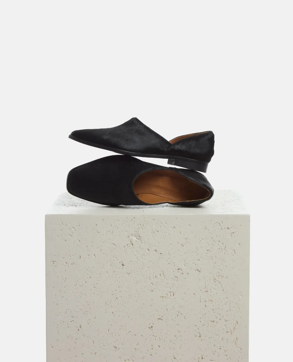 Jackie Opera Pump sold by COCLICO product image thumbnail 4