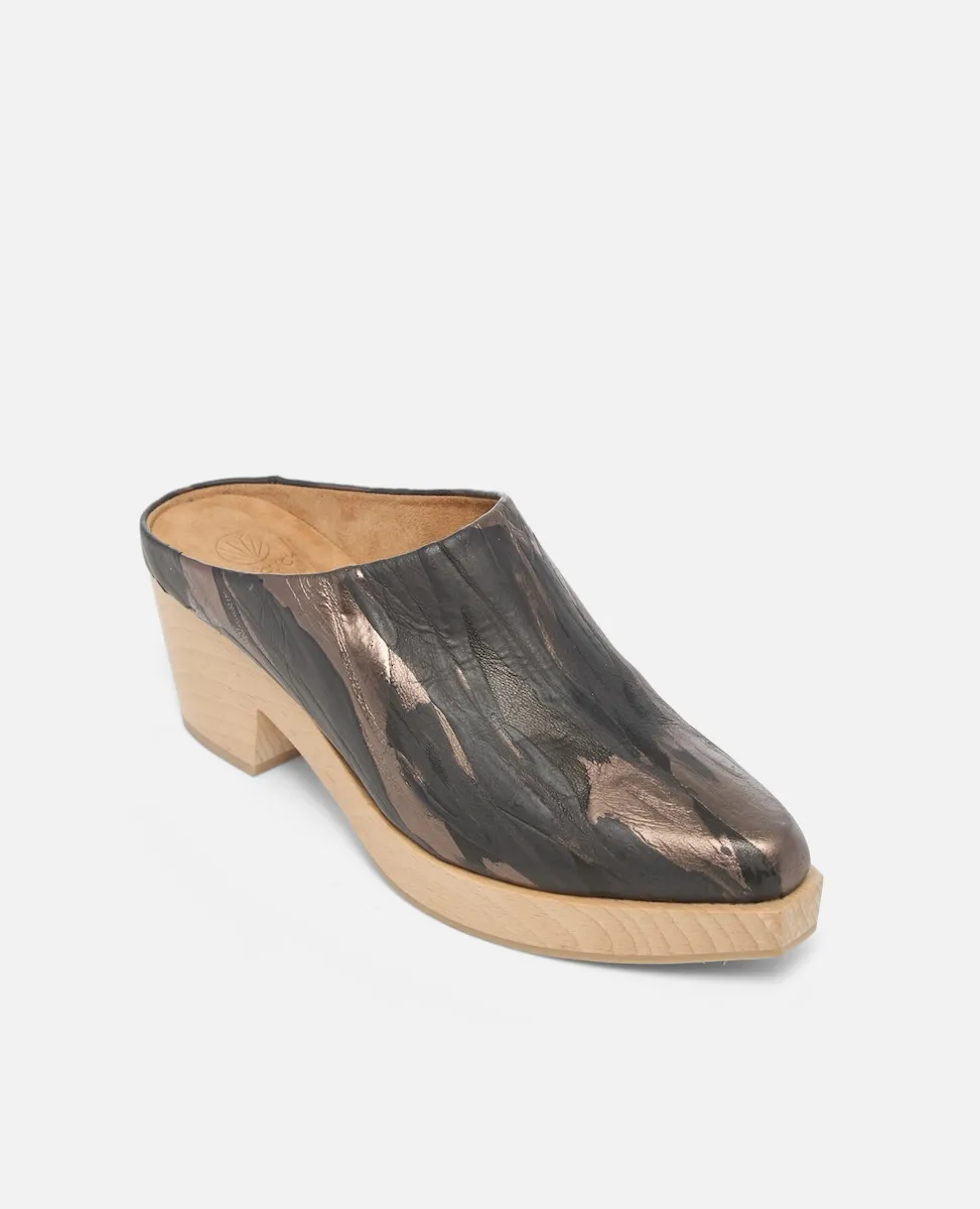 Kule Clog sold by COCLICO product image thumbnail 2