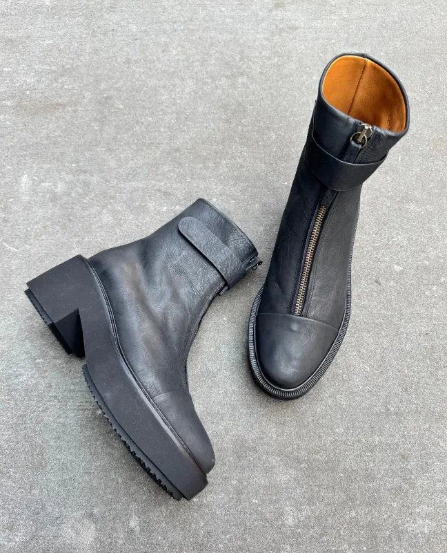 Eadrama Boot - Disco Black made by COCLICO