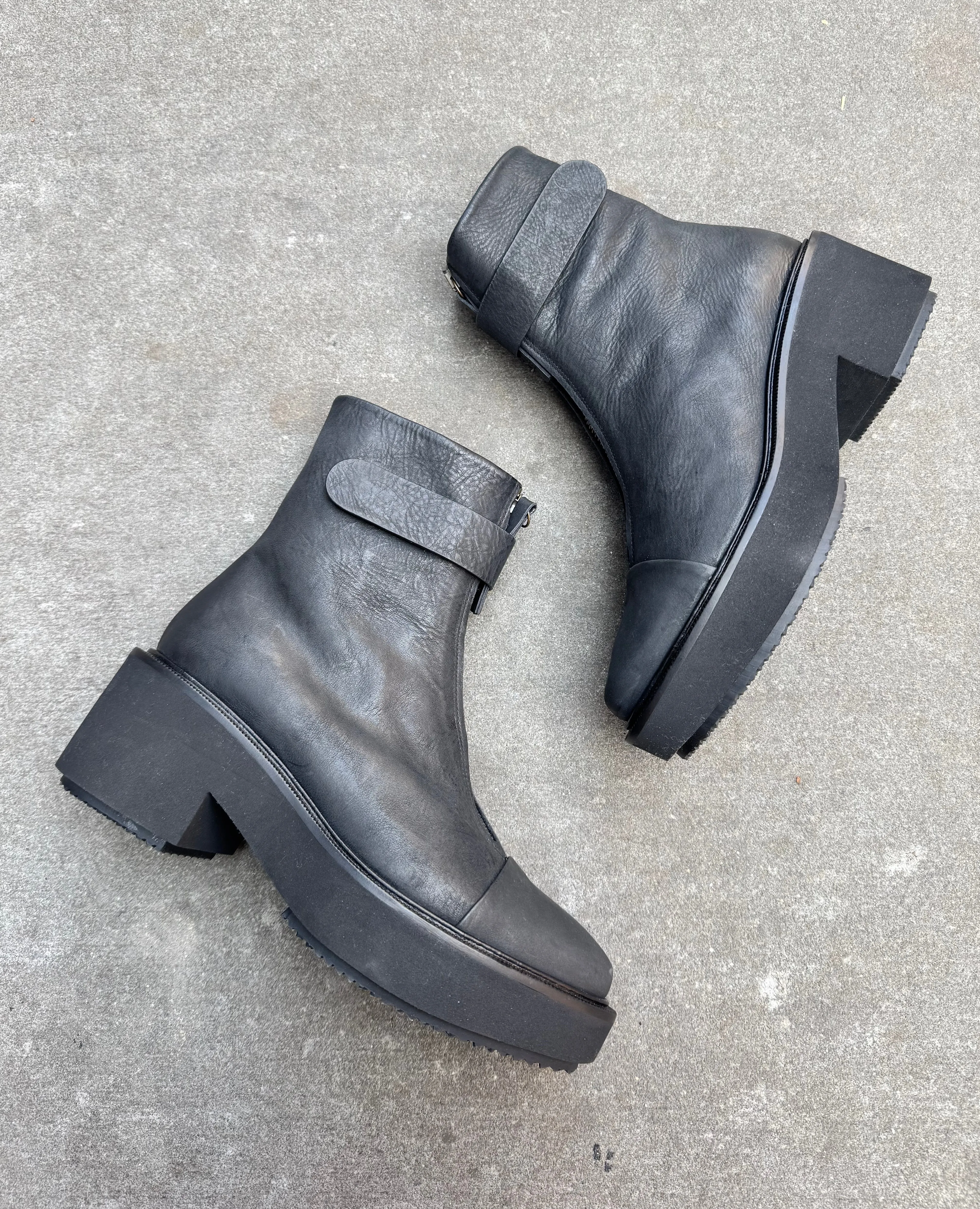 Eadrama Boot - Disco Black sold by COCLICO product image thumbnail 2