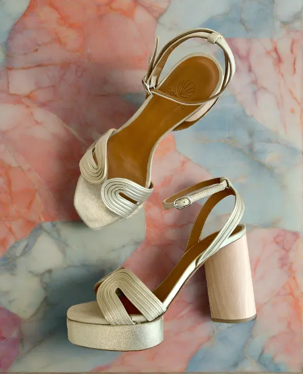 Amber Heel sold by COCLICO