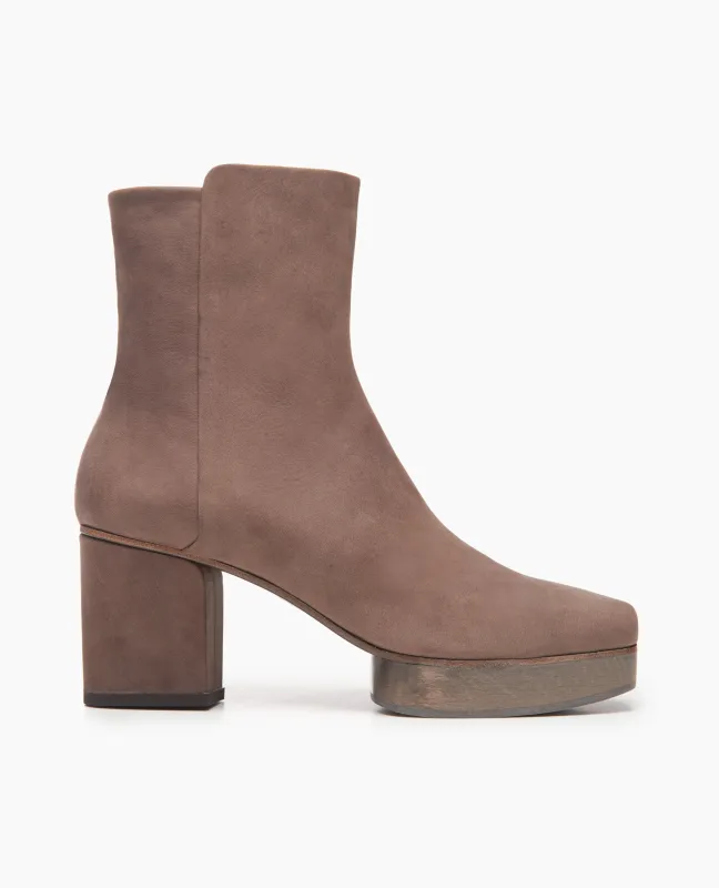 Rana Clog made by COCLICO