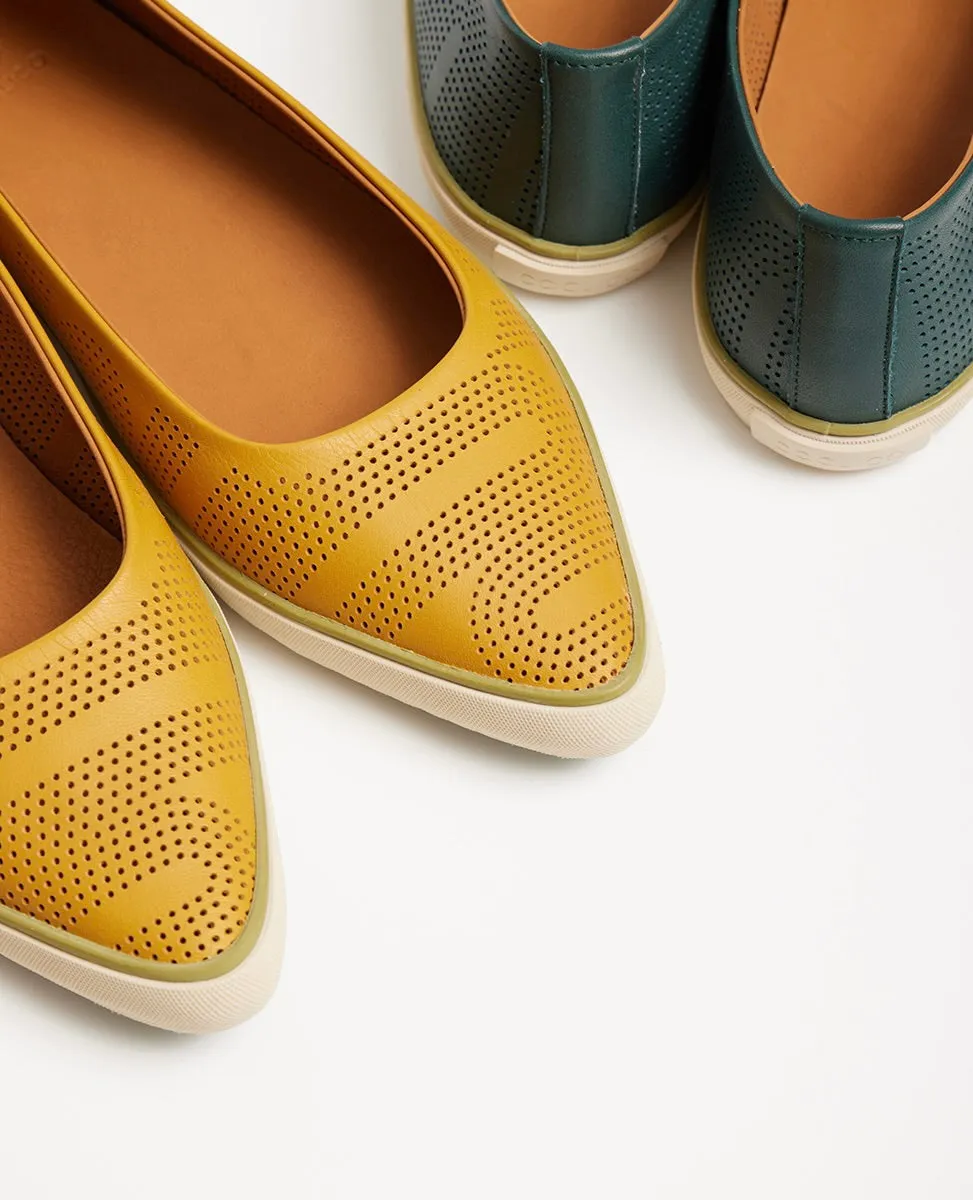 Usha Sneaker sold by COCLICO product image thumbnail 4