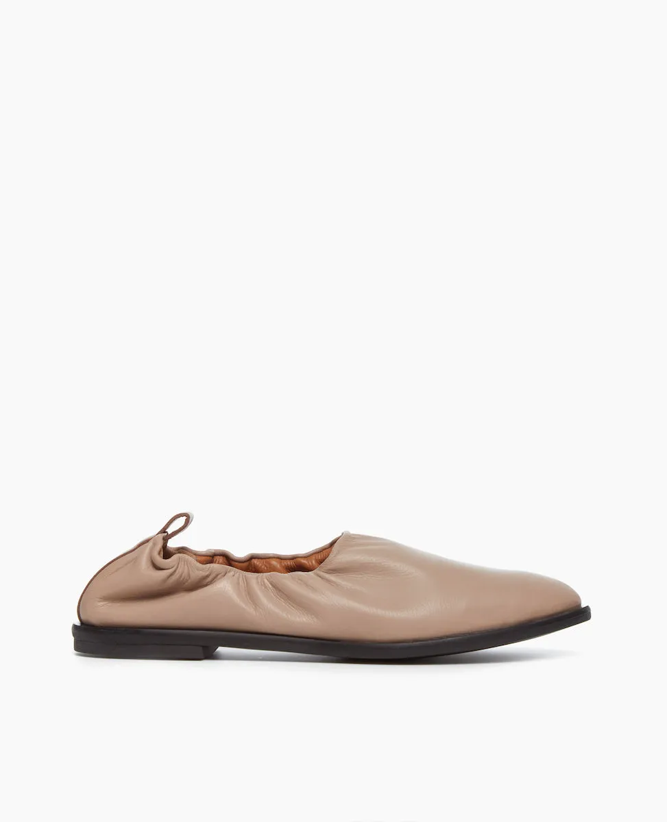 Yano Flat sold by COCLICO