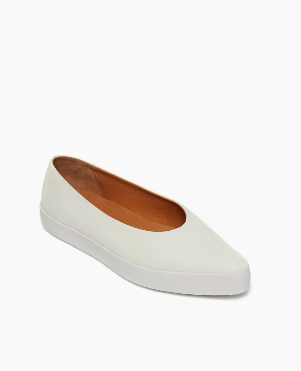 Regal Sneaker sold by COCLICO product image thumbnail 2