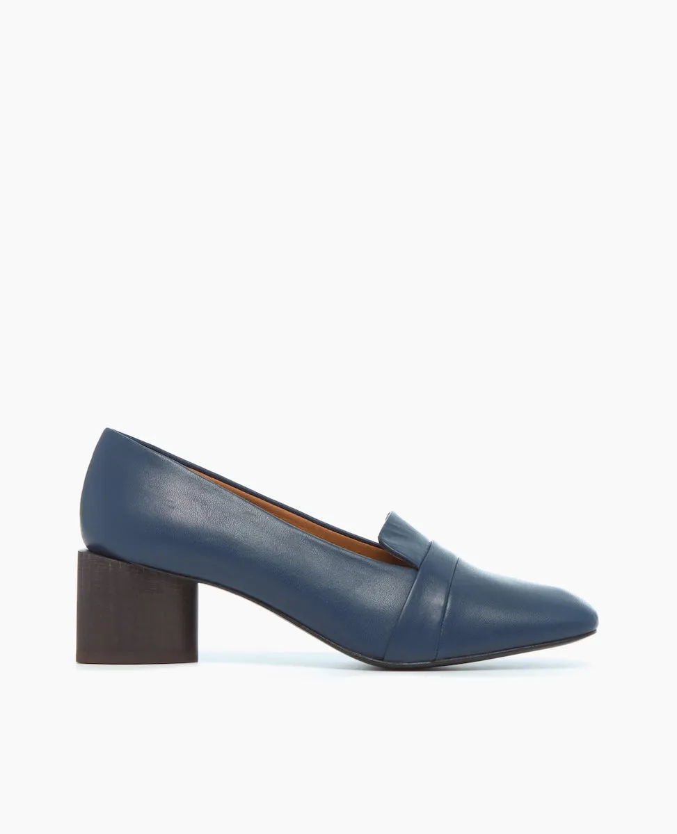 Instep Loafer sold by COCLICO