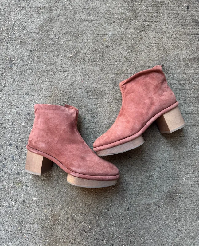 Warehouse Sale - Nobel Boot Pink Suede sold by COCLICO