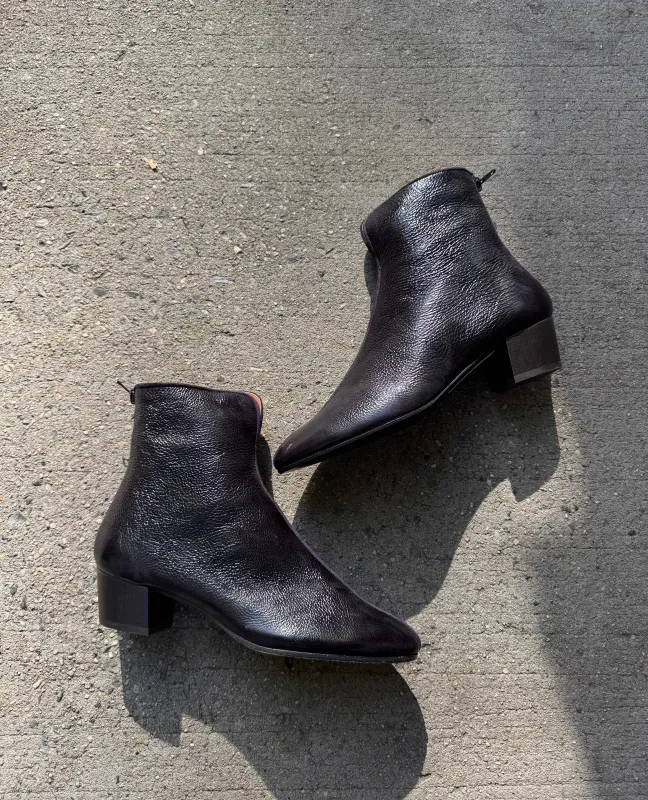 Warehouse Sale - Celia Bootie Patent Roxa sold by COCLICO