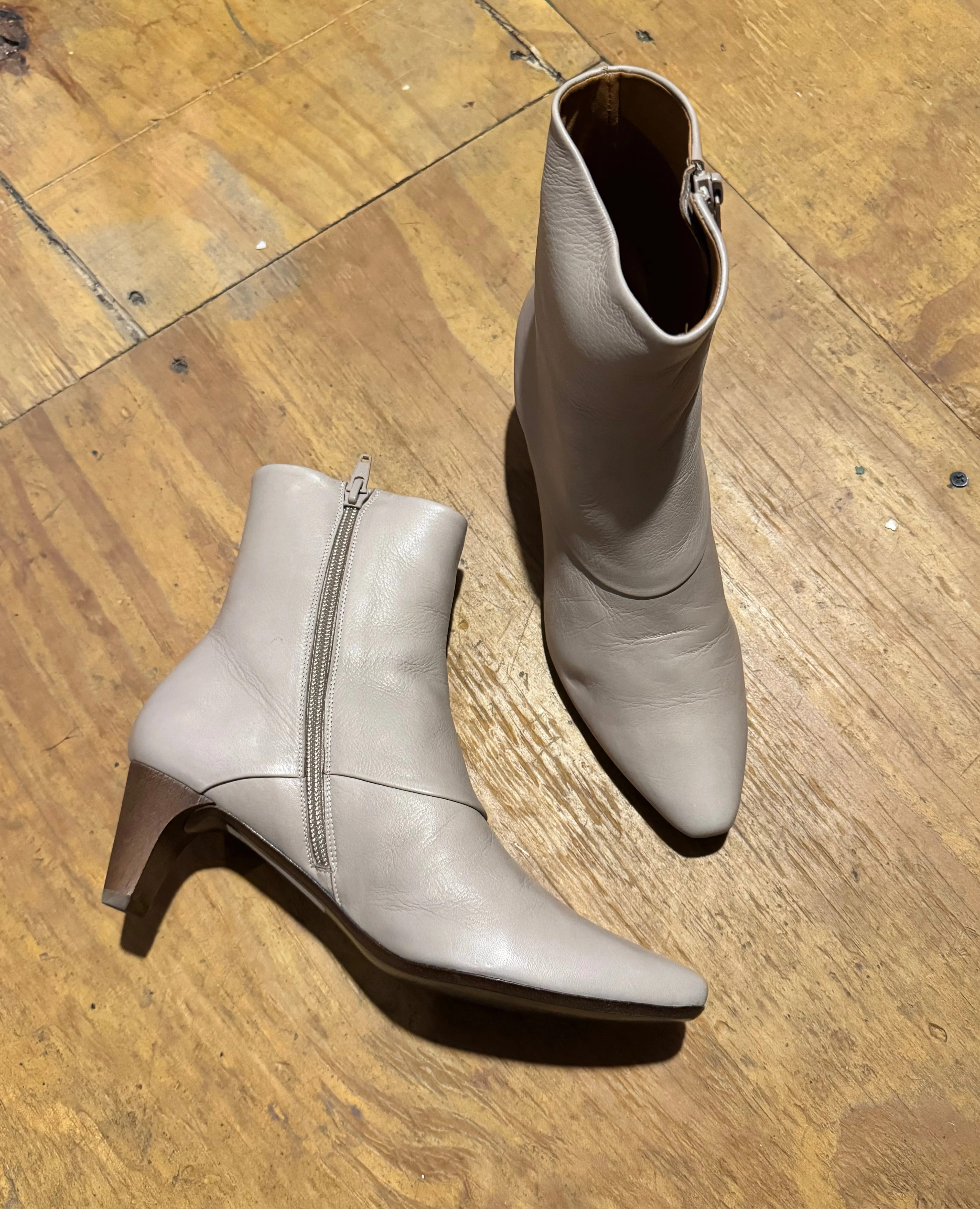 Warehouse Sale - Wiggle Bootie Marmo sold by COCLICO product image thumbnail 2