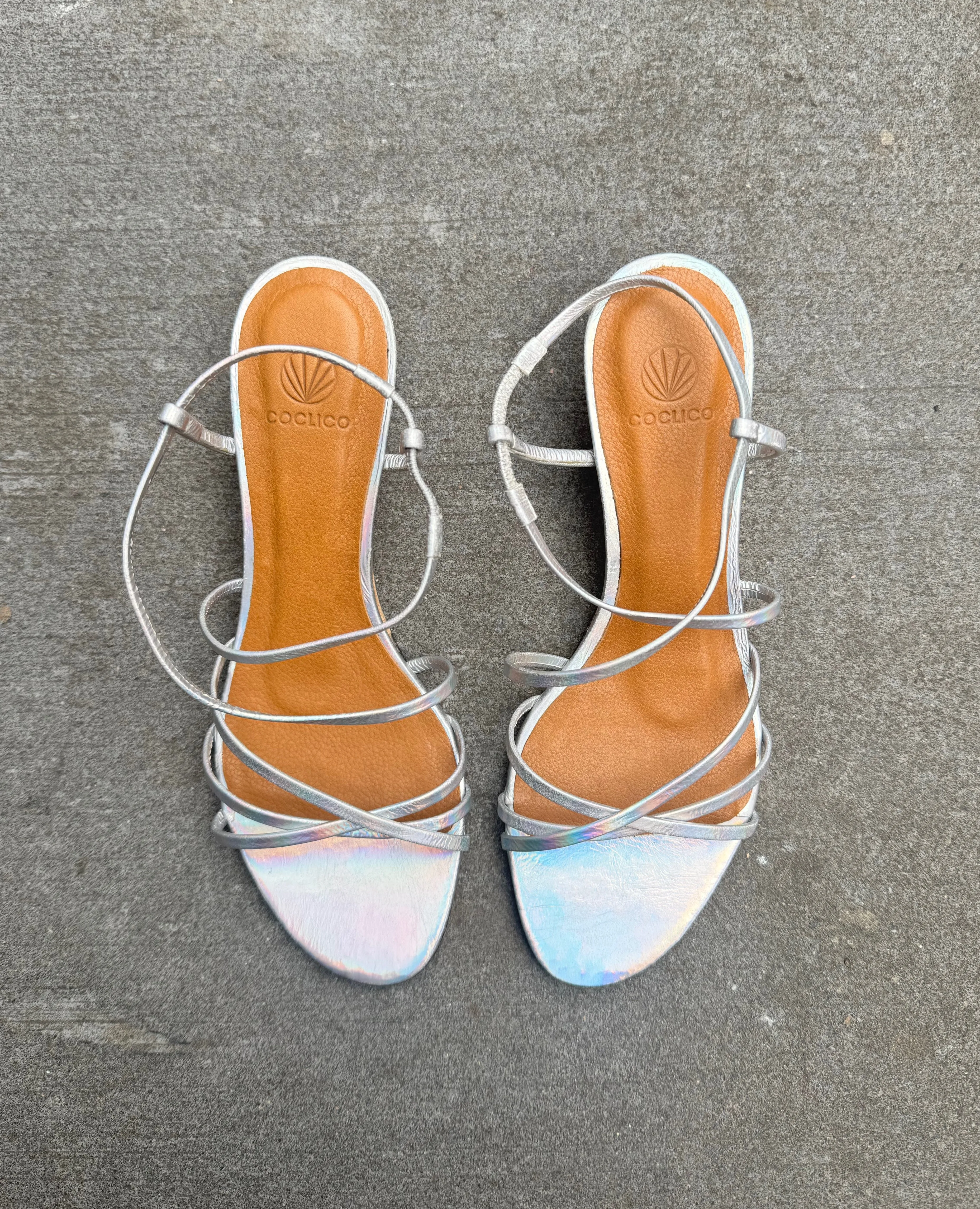 Warehouse Sale - Vain Wedge Blanco Iridescent sold by COCLICO product image thumbnail 2