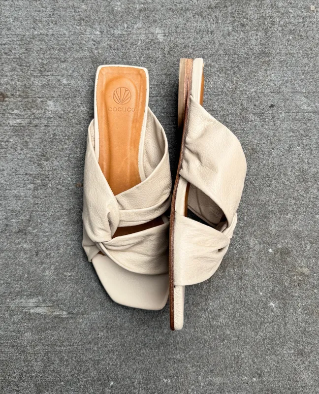 Warehouse Sale - Fisk Sandal Latte Macchiato made by COCLICO