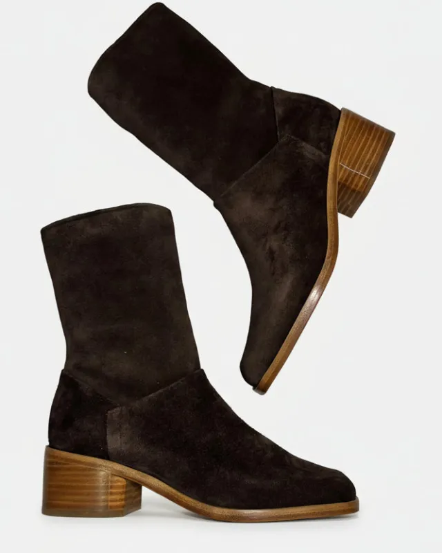 Warehouse Sale - Air Boot Cafe made by COCLICO