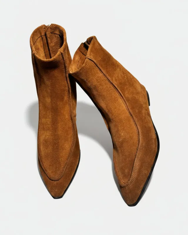 Warehouse Sale -  Cream Boot Cognac sold by COCLICO