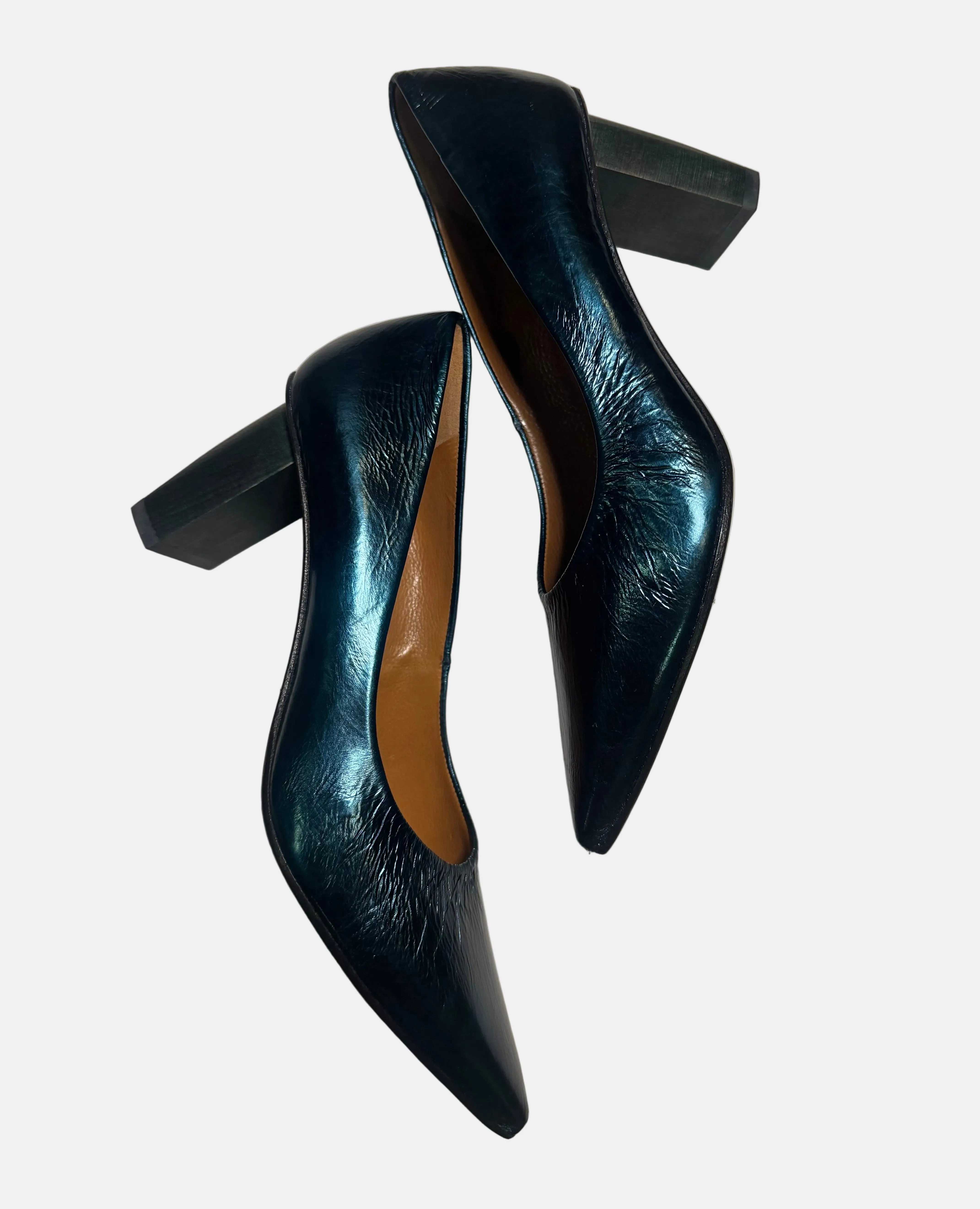 Warehouse Sale - Pisces Pump Sapphire sold by COCLICO product image thumbnail 2