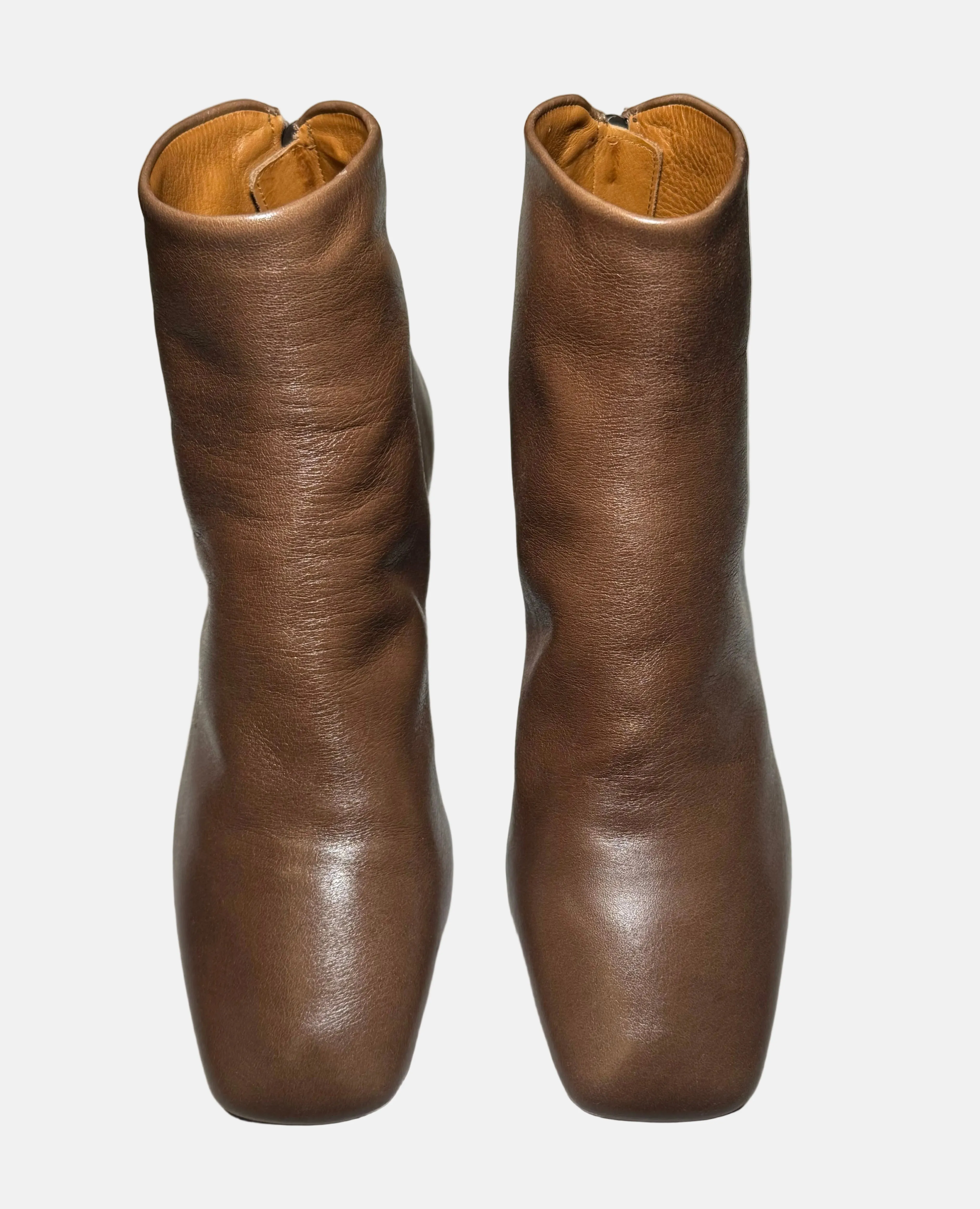 Warehouse Sale - Idian Boot Taupe sold by COCLICO product image thumbnail 2