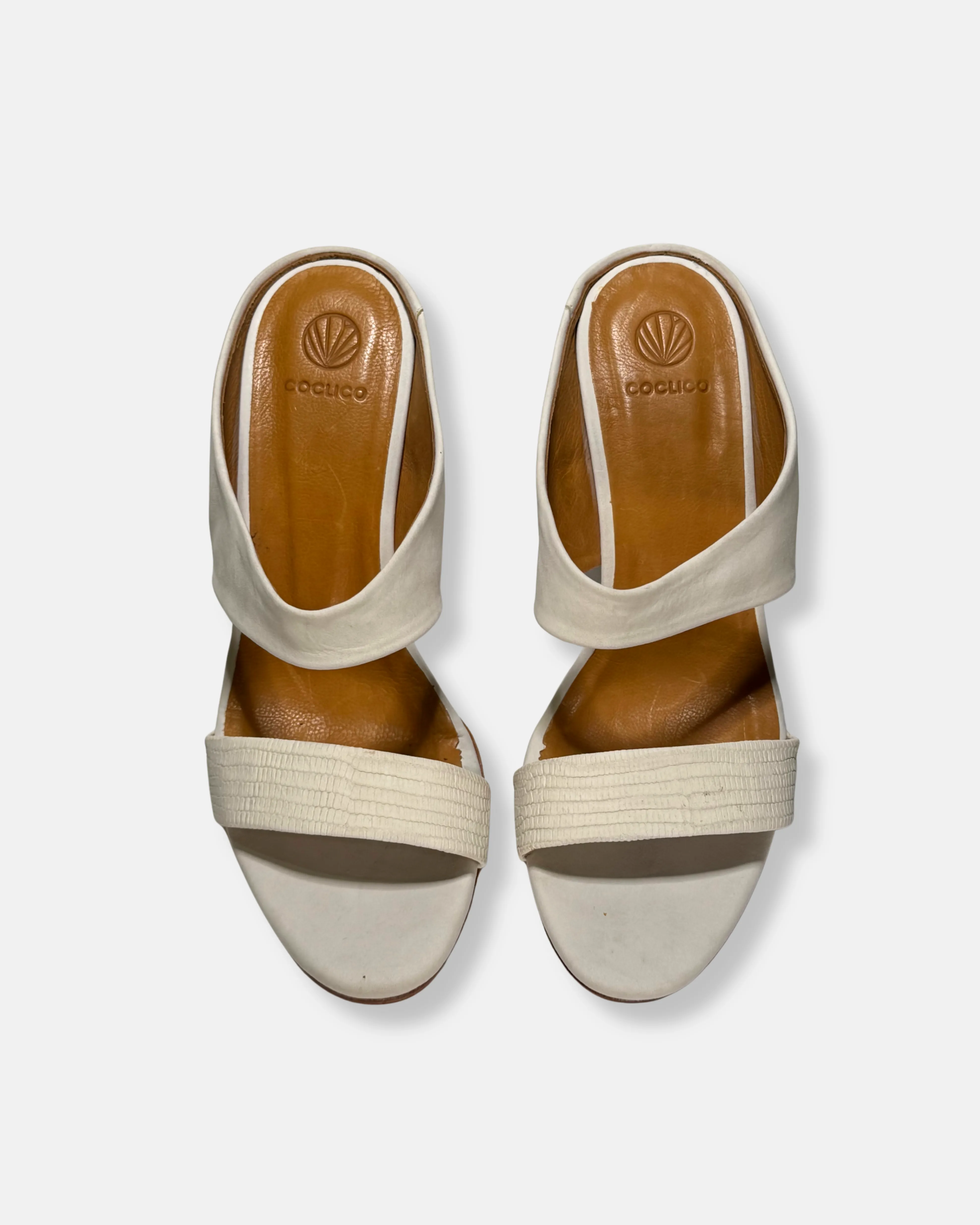 Archive Sale - Julian Wedge Sandal Powder White sold by COCLICO product image thumbnail 2