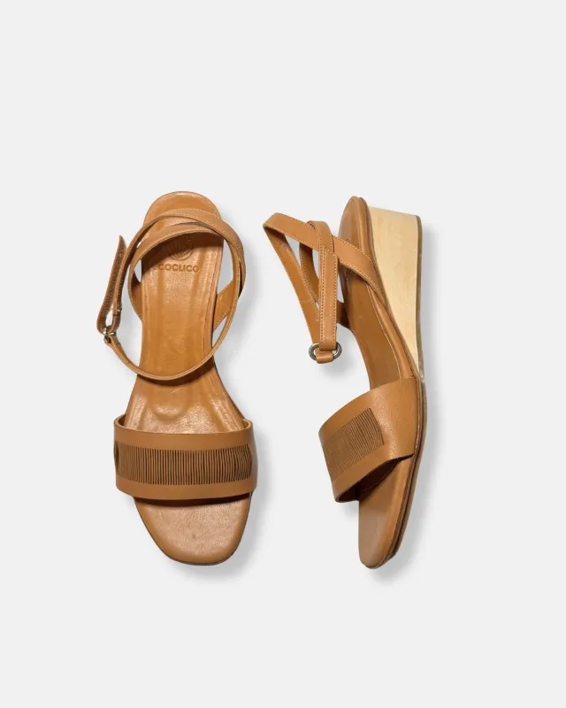 Archive Sale - Odell Wedge Sandal Mandorla made by COCLICO