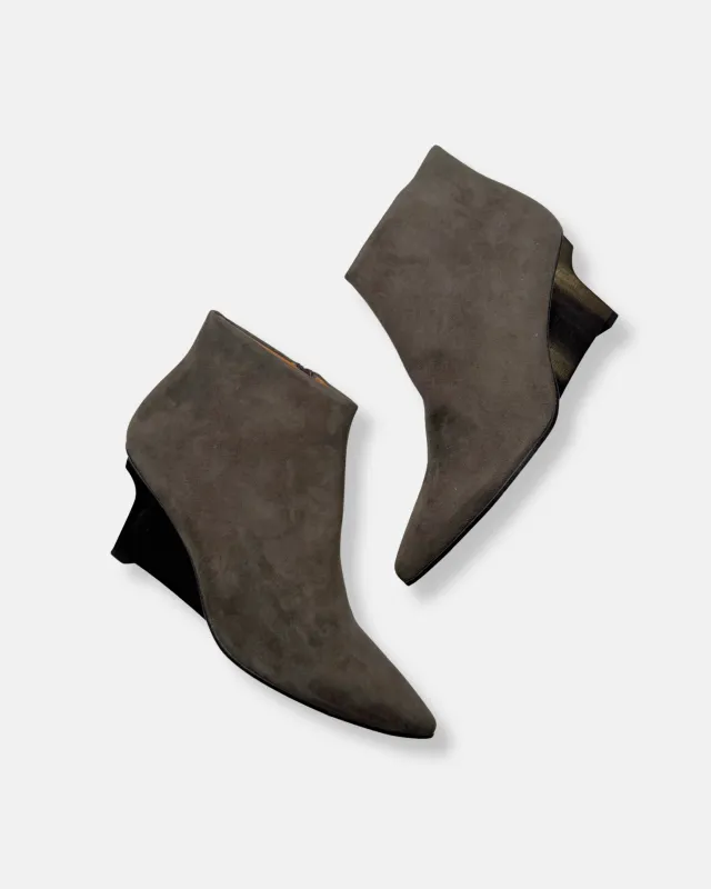 Archive Sale - Rarebit Bootie Seal Brown made by COCLICO