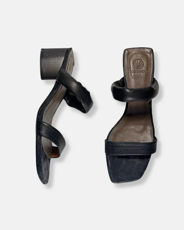 Archive Sale - Sofiya Heeled Sandal Black made by COCLICO