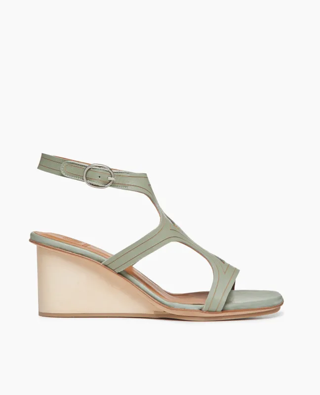 Dew Wedge made by COCLICO