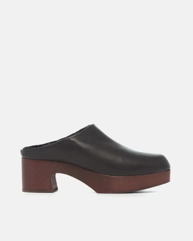 Quince Shearling Clog made by COCLICO