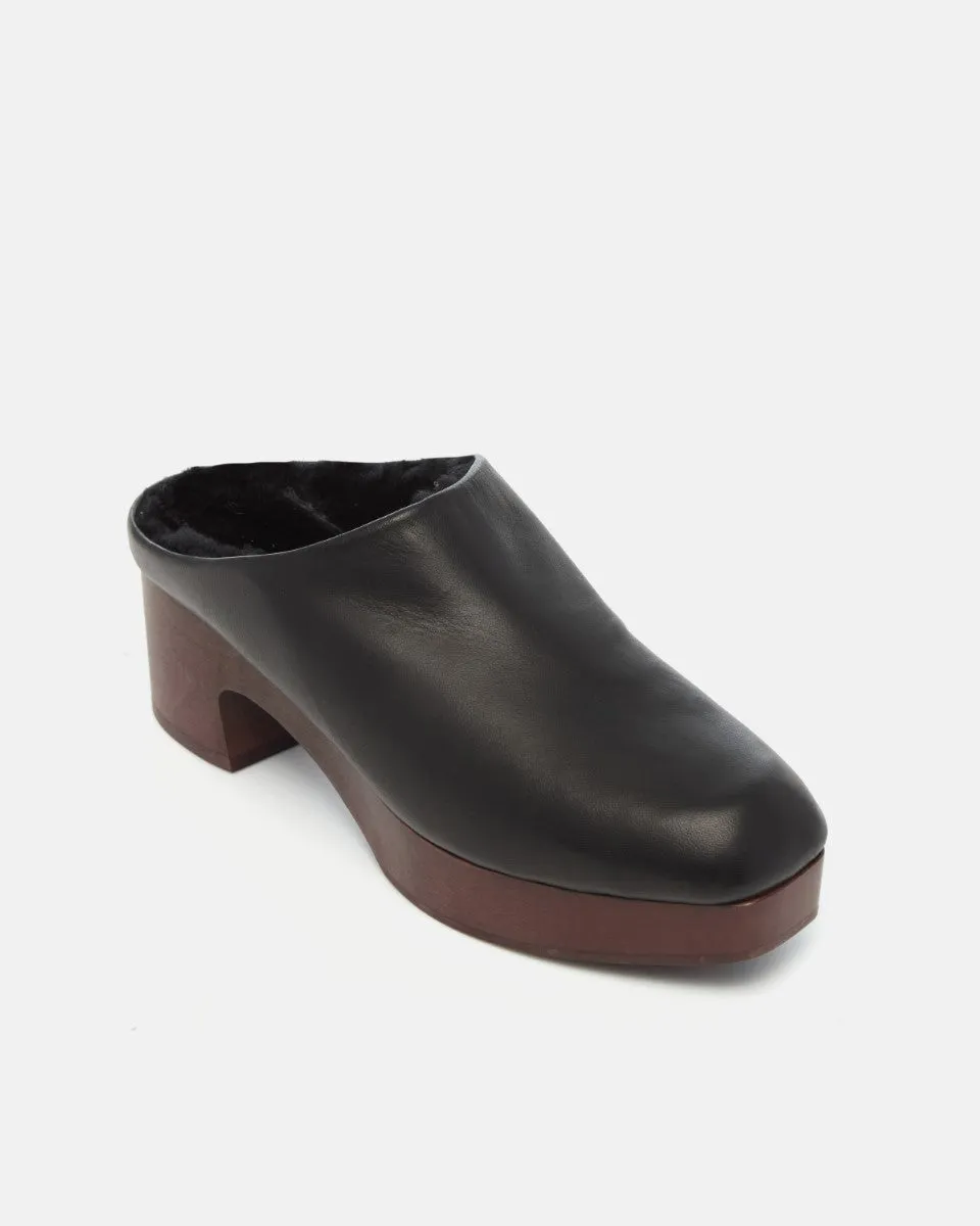 Quince Shearling Clog sold by COCLICO product image thumbnail 2