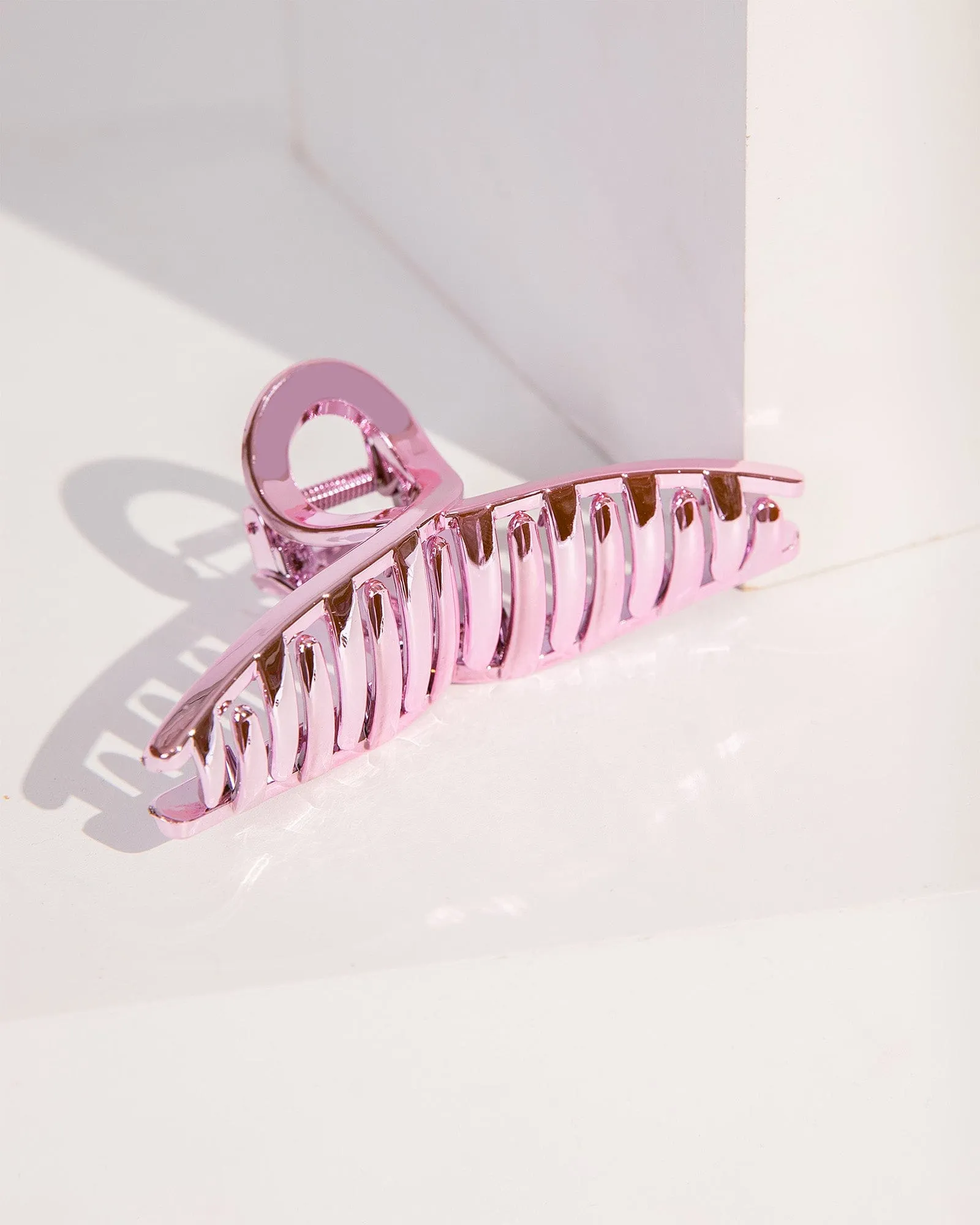 Pink Metallic Loop Claw Clip sold by Collete Hayman product image thumbnail 2
