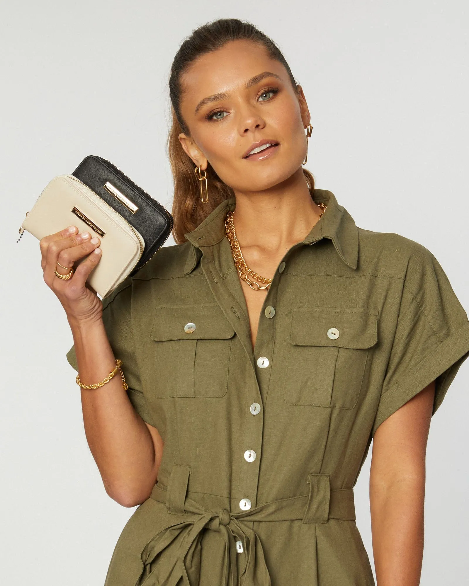 Black Tiana Plate Wallet sold by Collete Hayman product image thumbnail 2