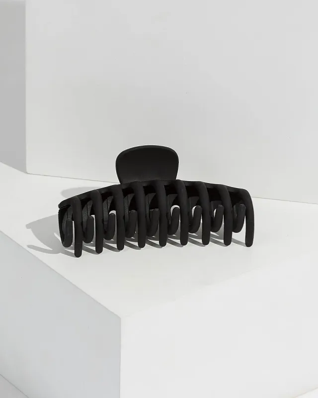 Black Large Matte Claw Clip sold by Collete Hayman