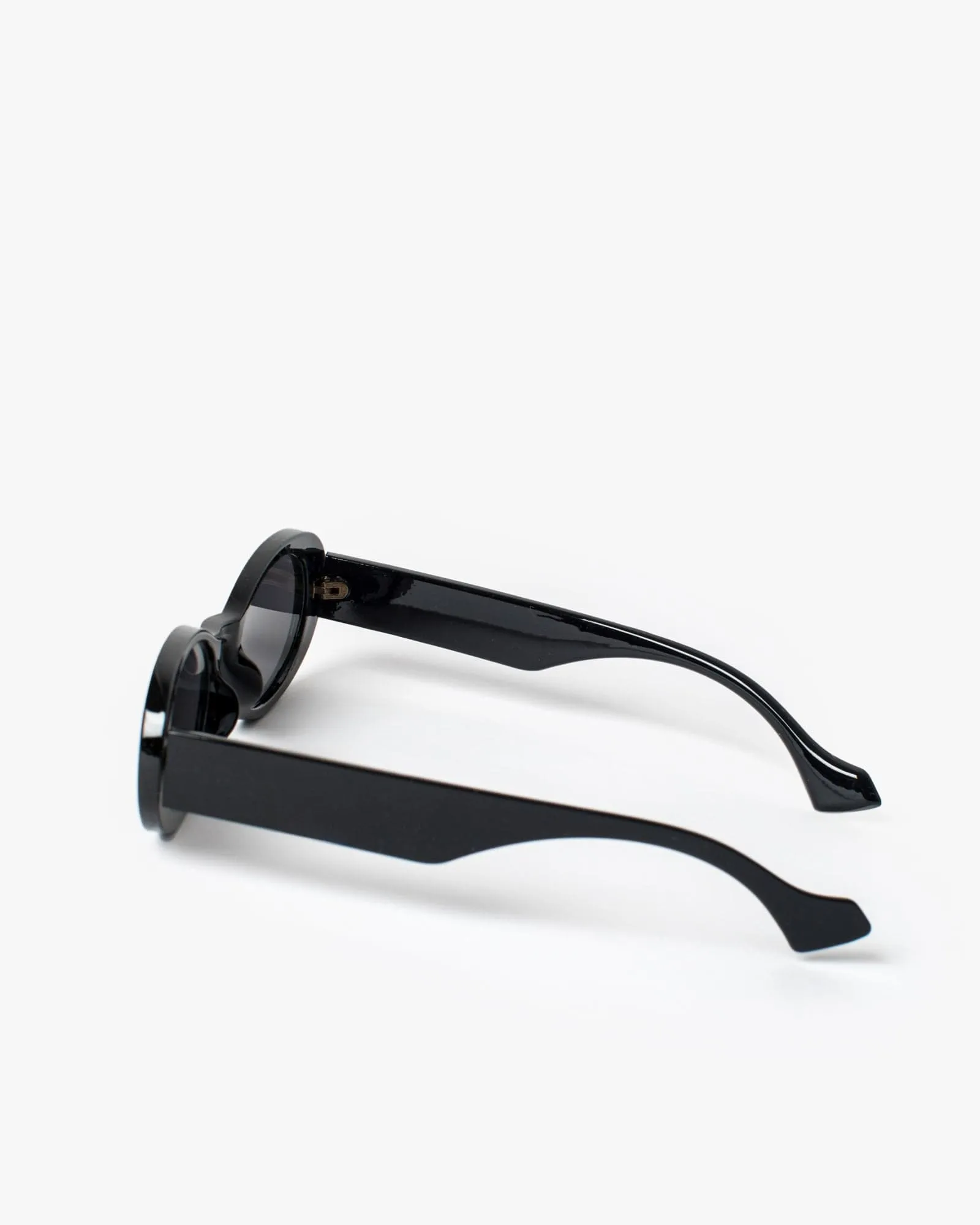 Black Oval Plain Sunglasses sold by Collete Hayman product image thumbnail 3