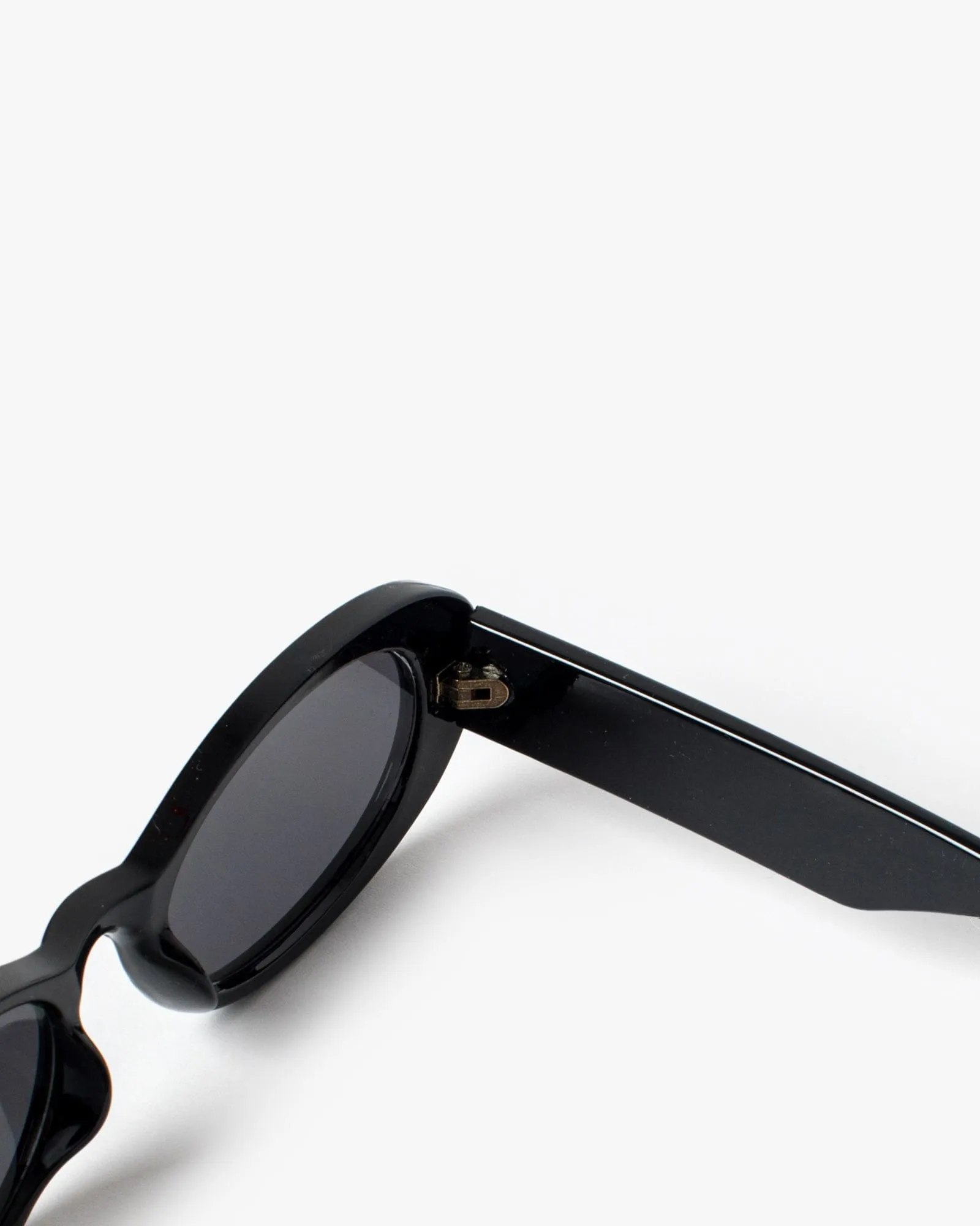 Black Oval Plain Sunglasses sold by Collete Hayman product image thumbnail 4