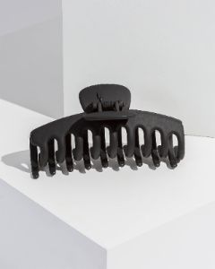 Black Round Matte Claw Clip sold by Collete Hayman