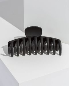 Black Round Matte Claw Clip sold by Collete Hayman