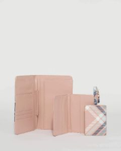 Pink Vacay Travel Pack sold by Collete Hayman