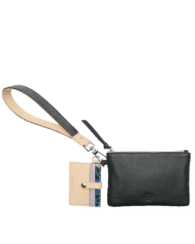 Evie Combi sold by Consuela