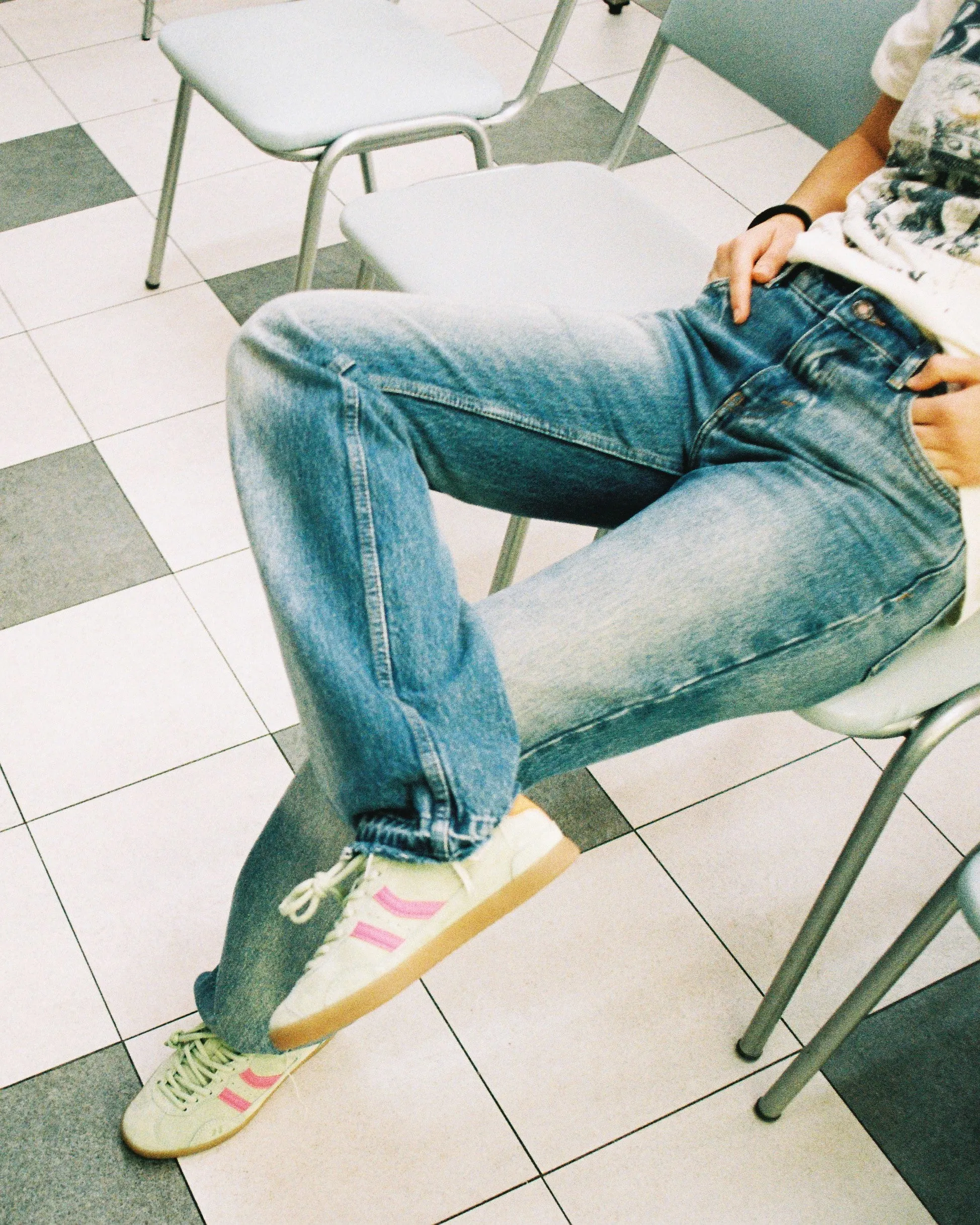 Kizuna Turquoise sold by Coolway product image thumbnail 4