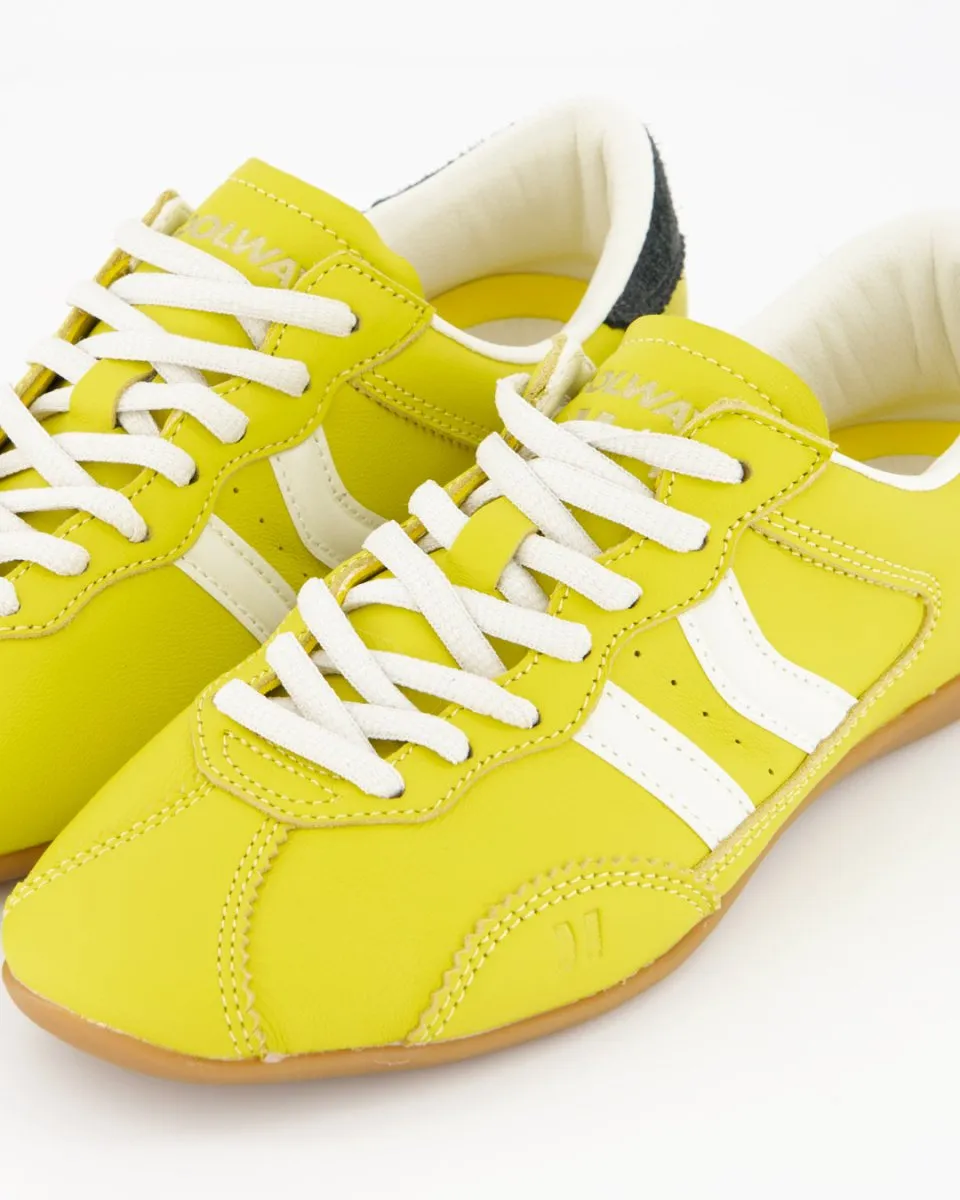 Step Buzz Yellow sold by Coolway product image thumbnail 4