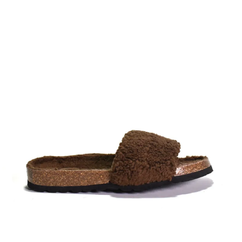 Mylie sold by Cordani